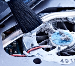 Чистка ноутбука от пыли